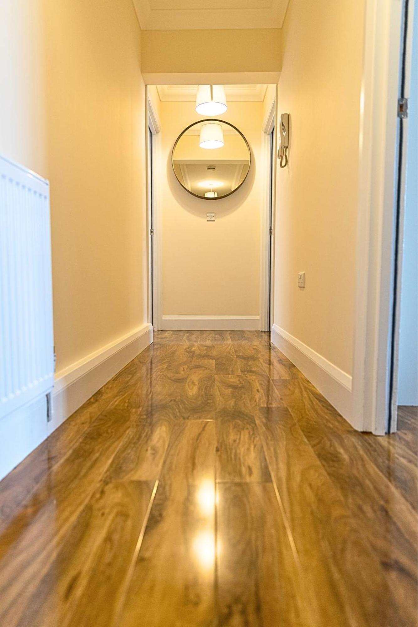Heathrow Rare Find 2 Bedroom Plus 2 Bathroom Flat - Sleeps 6- Free Parking- Close To Heathrow Terminals-Quiet Development Stanwell Ngoại thất bức ảnh